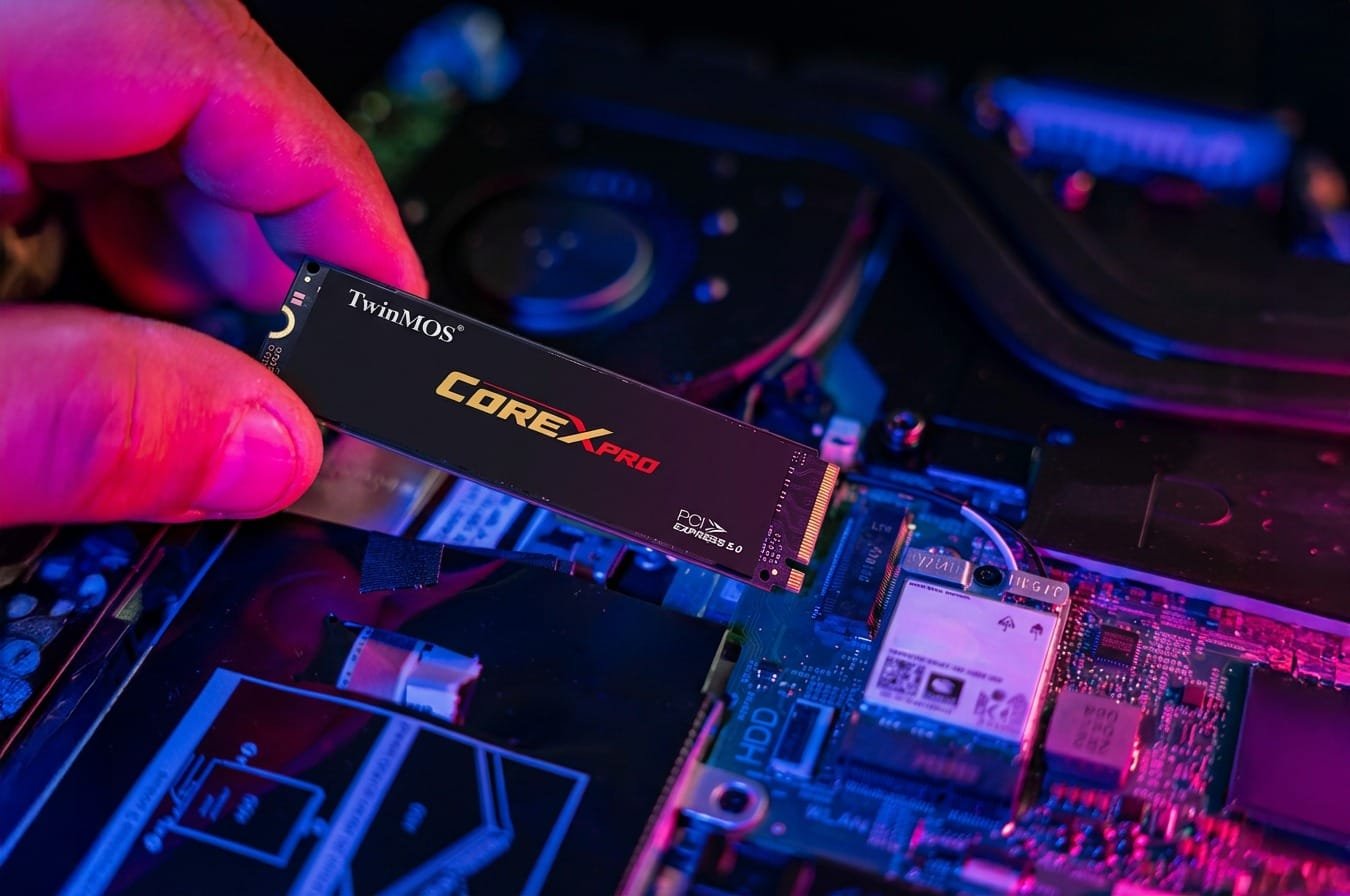 CoreX Pro Gen5 SSD